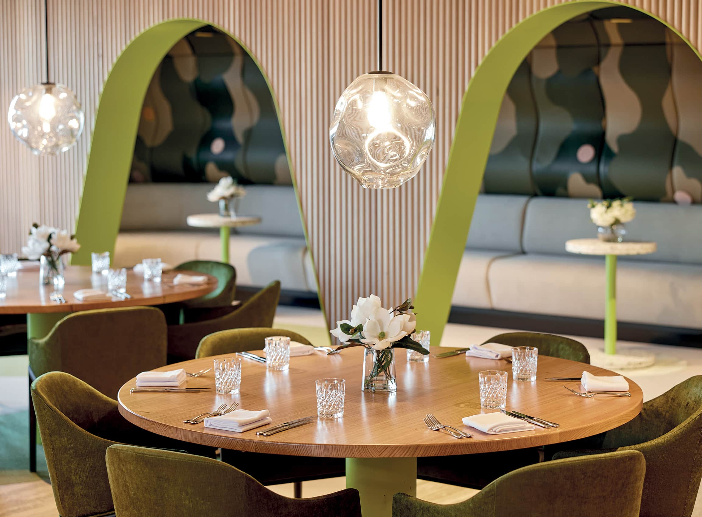 Head up to 15th floor and let every sense be awakened at The Alba restaurant.